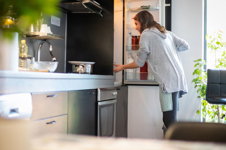 IL CAFFE SI CONSERVA IN FRIGO 01