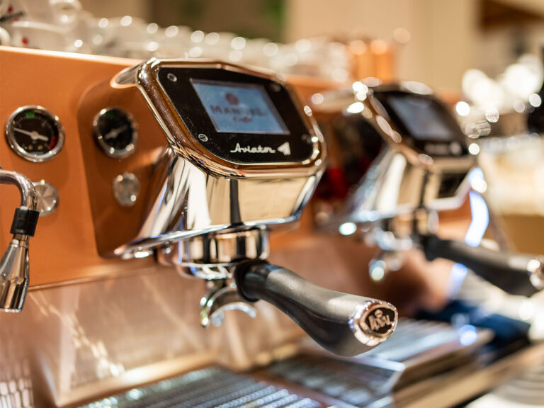 NOSTRA SIGNORA DEL CAFFE LA MACCHINA 02